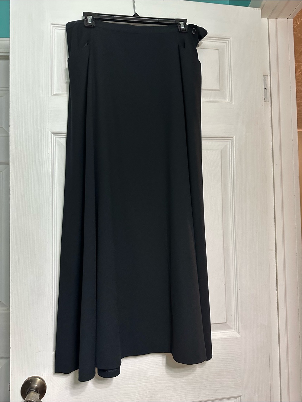 Rena Rowan Black A-Line Maxi Skirt